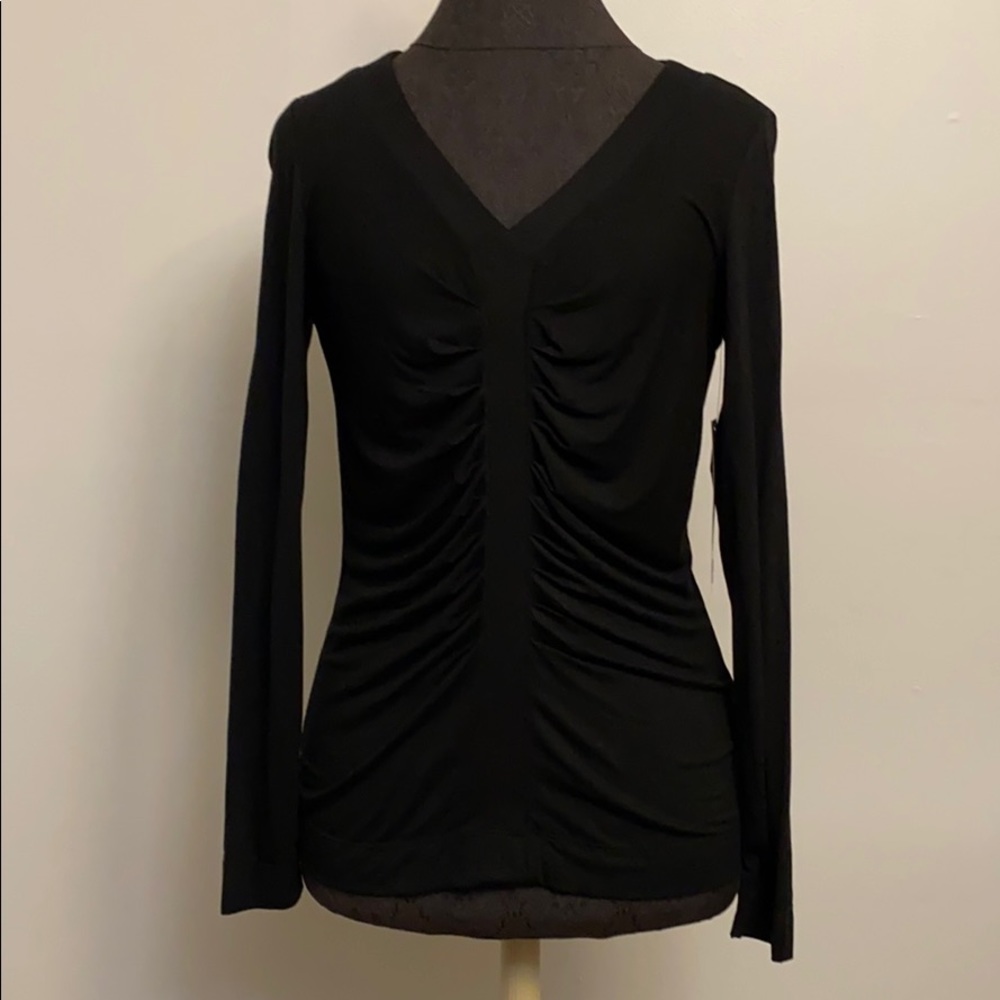 NWT Tribal Tulip Black Top